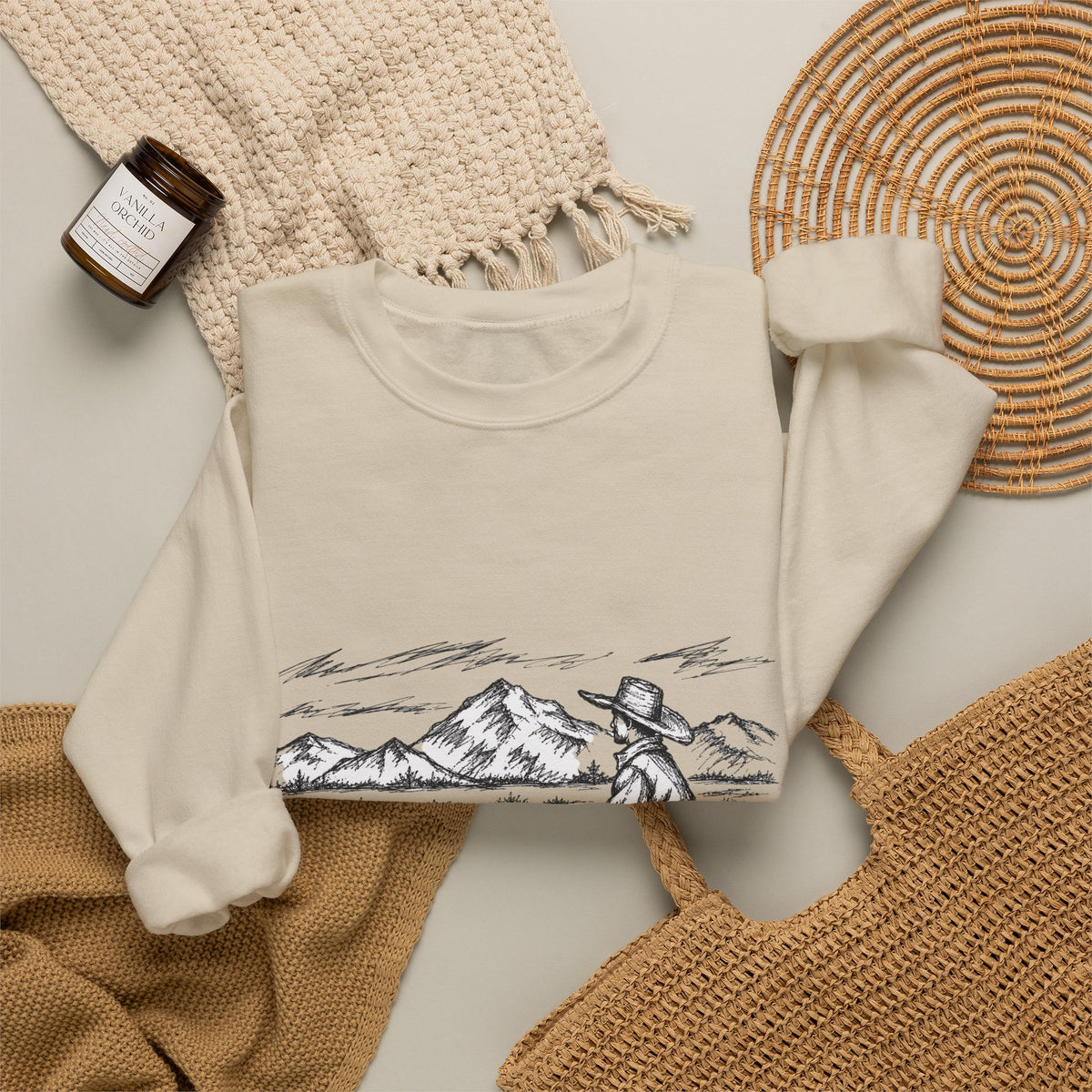 Western solitude crewneck