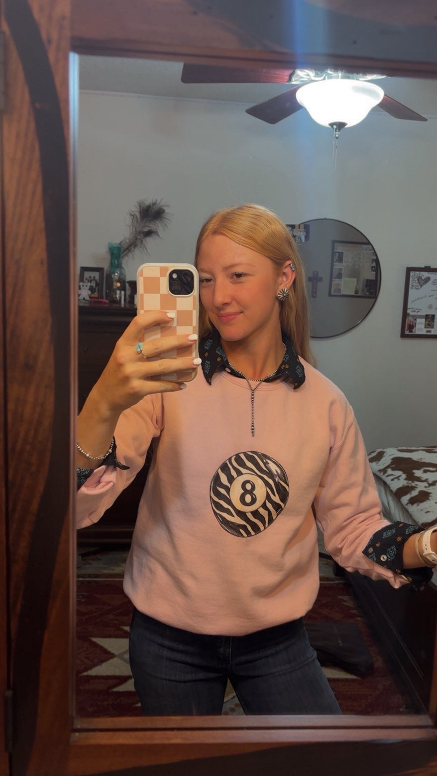 8 ball - Unisex Heavy Blend™ Crewneck Sweatshirt